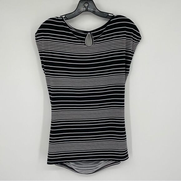 New York & Company Women’s Draped Neck Striped Sleeveless Blouse size M - Picture 3 of 3